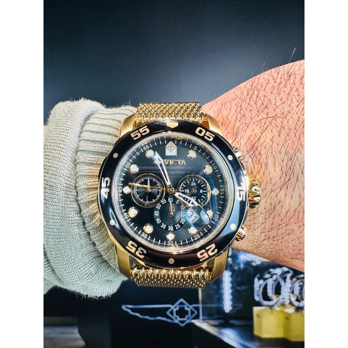 Invicta Pro Diver Atlas Men's Watch - 48mm. Gold (47238)