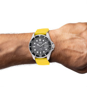 Invicta Pro Diver Shark Men's Watch - 43mm. Yellow (47163)