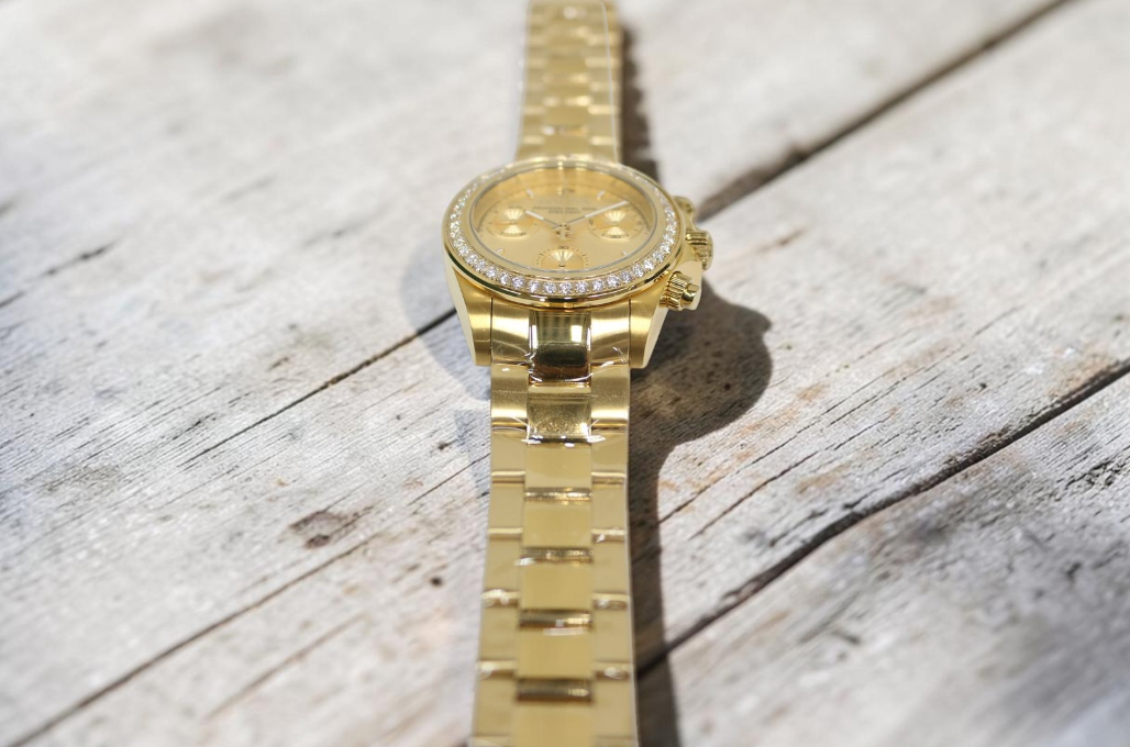 Invicta Elite Speedway Ascent Prestige 1.61 CT Certified LG Diamond Edition Swiss Ronda Z60 Caliber Unisex Watch - 38mm, Gold (51111)
