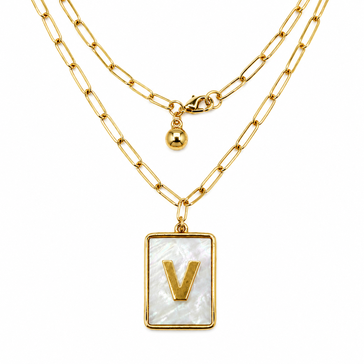 MAYAMAR Mother of pearl initial V (MM-00918)