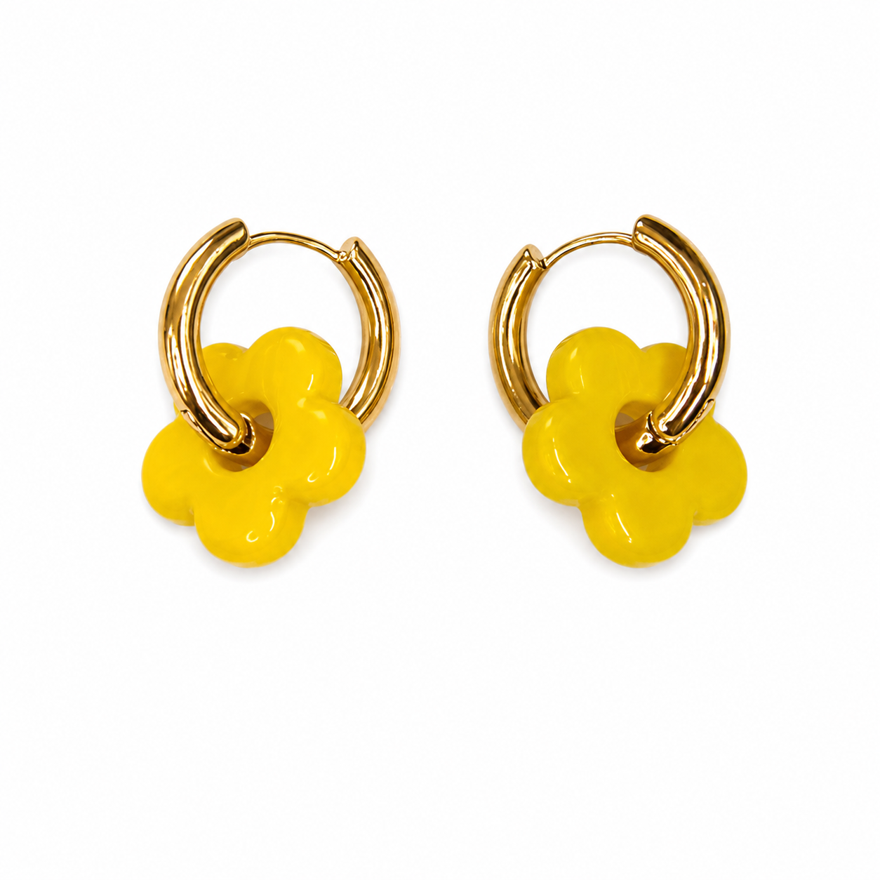 MAYAMAR Hoop with yellow flower shaped beads (MM-01175)