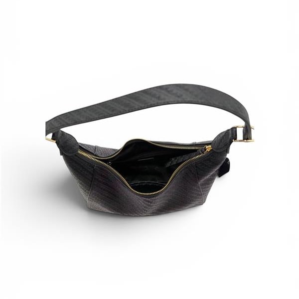 N.O.A Luxury Vegan Leather Handbag - Black (NOABLK-0001)