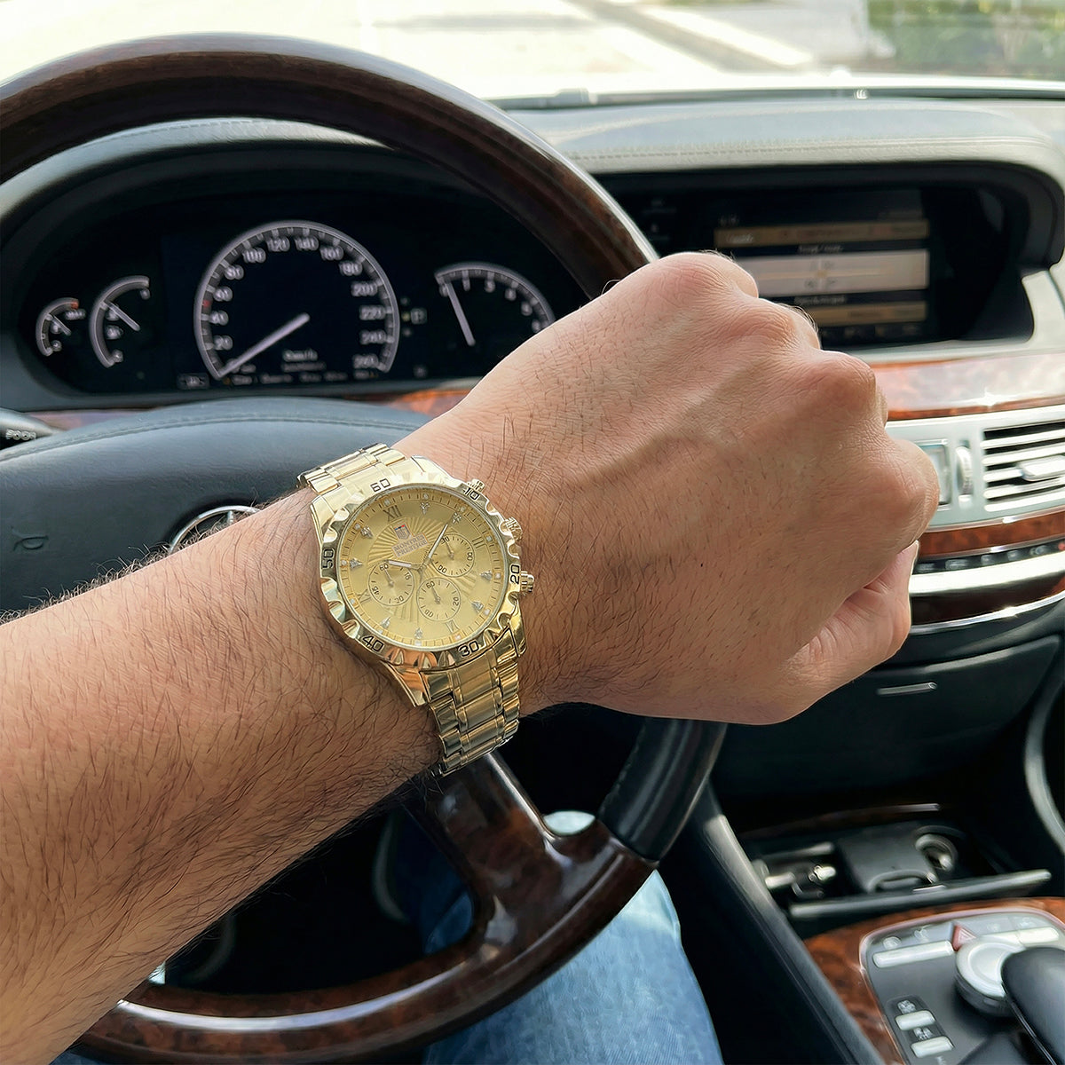 Montres Prestige X InvictaMen's Watch - 44mm. Gold (MPW-0329)